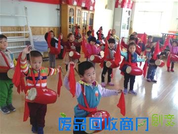 南京路第二幼儿园园长 刘君