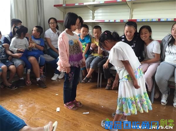 石大学子绿色之行，筑梦雅安