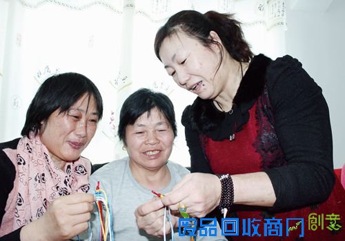 第十师三位残疾人发奋创业演绎灿烂人生事迹扫描