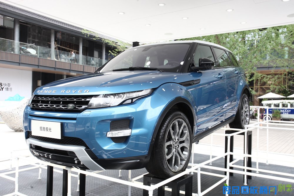 中国制造揽胜极光艺术巡展成都站 完美落幕