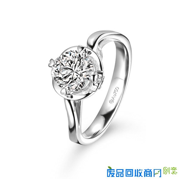 六福珠宝2016情人节精选:我俩的爱