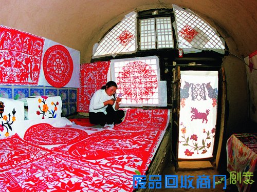 组图：欢欢喜喜过新年 延安特产“大抢购”