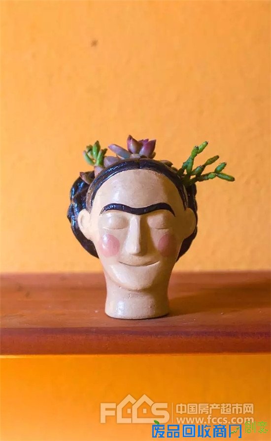 谁说盆栽只能摆着，很多创意的花盆你还不知道