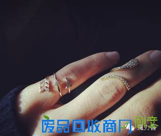 黑皮肤星人的穿衣典范，穿出一手好品位！