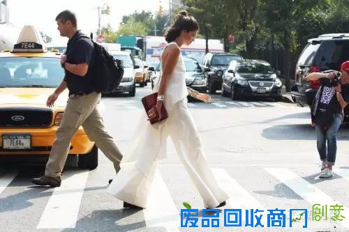 黑皮肤星人的穿衣典范，穿出一手好品位！