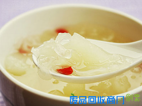 娱乐圈最强撞脸 细节出卖差异