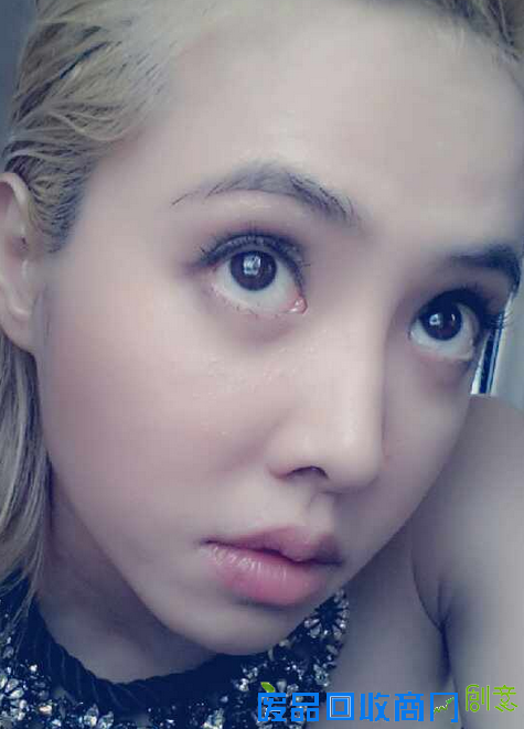 娱乐圈最强撞脸 细节出卖差异