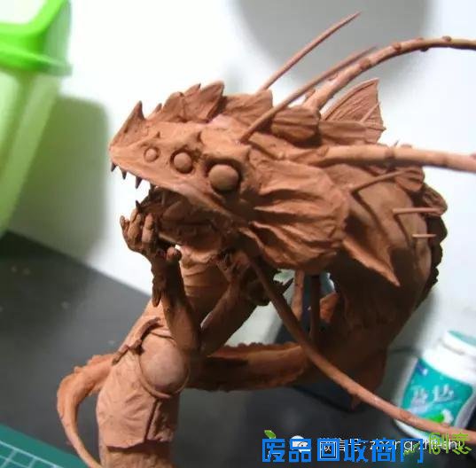 DIY泥塑鱼人，不是简单的美人鱼，而是游戏角色哦