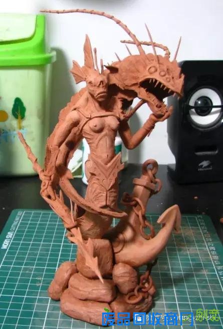 DIY泥塑鱼人，不是简单的美人鱼，而是游戏角色哦