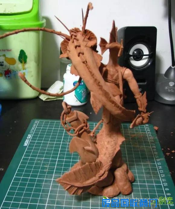 DIY泥塑鱼人，不是简单的美人鱼，而是游戏角色哦