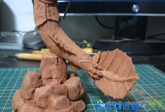 DIY泥塑鱼人，不是简单的美人鱼，而是游戏角色哦