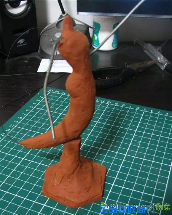 DIY泥塑鱼人，不是简单的美人鱼，而是游戏角色哦