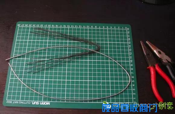 DIY泥塑鱼人，不是简单的美人鱼，而是游戏角色哦