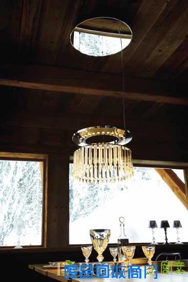 Baccarat经典水晶吊灯Lady Crinoline