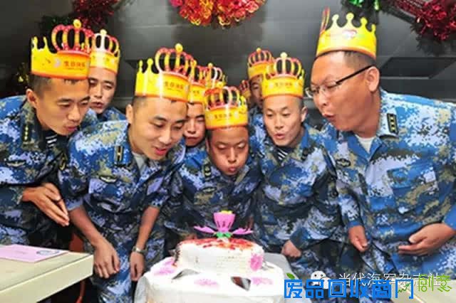 护航生活的7个精彩瞬间，当海军真好