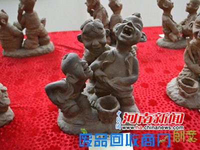 乡村教师擅“玩”泥巴 黄河泥捏出童年印象（图）