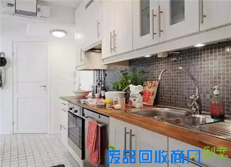 案例:10款简欧宜家小厨房 精致简约美