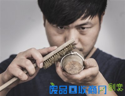 好银器 石打出 李群:做出来就是要用的 好银器 石打出 李群:做出来就是要用的