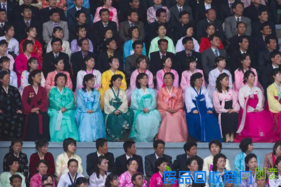 朝鲜姑娘买不买LV包包?奢侈品在朝鲜也有市场