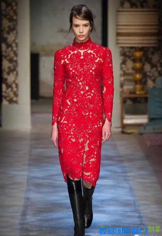 当中国传统艺术剪纸遇到女人 小编觉得真是美呆了(图)