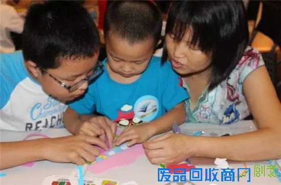 阅读与创意纸雕夏令营顺利举办