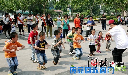 大学校园艺术节邀请亲子团感受多彩校园文化