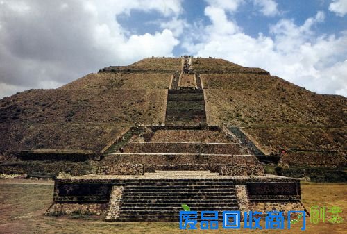 揭秘墨西哥死亡金字塔