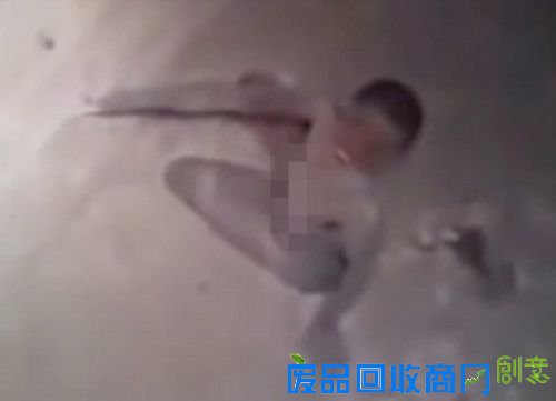 坦桑尼亚男子听信巫医填埋女友（5）