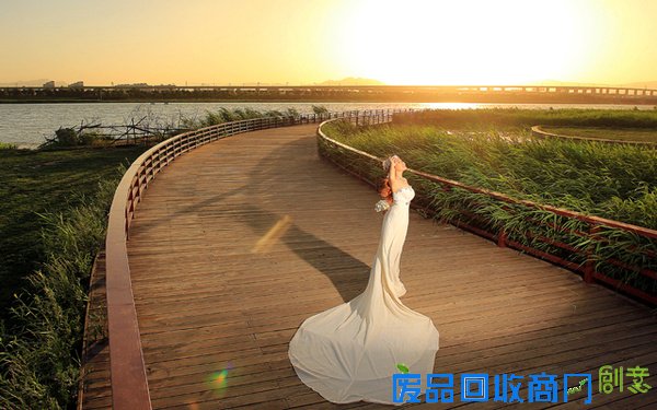 北京婚纱摄影;冬季拍外景婚纱照的注意事项