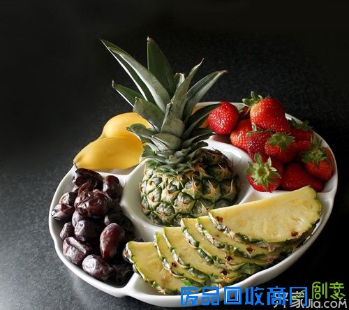 穷鬼春节在家怎么过出年味儿来?