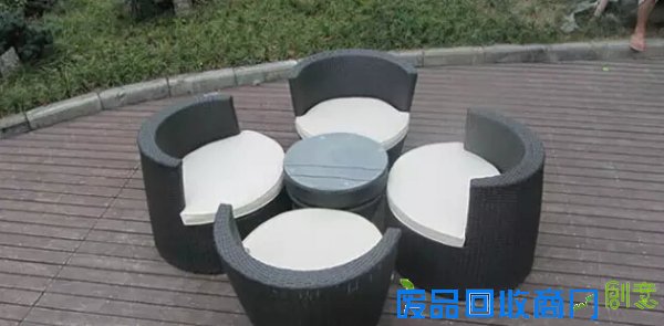 拿什么来拯救小户型？省空间的创意家具来搭把手