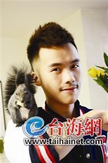 男生家成动物园建了猫博物馆 长得像林丹(图)