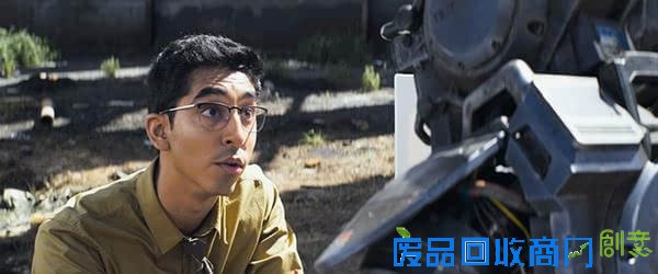 终于有一部有意思的电影上映了，我说的不是“复联2”