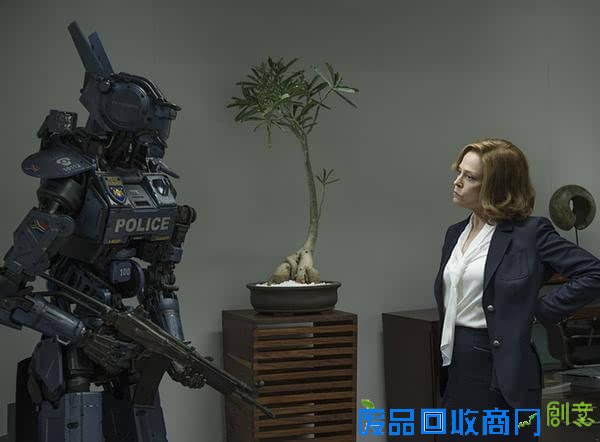 终于有一部有意思的电影上映了，我说的不是“复联2”