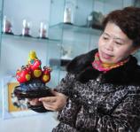 河南汝南县面塑大师赵卉:培养面塑传承人 做大面塑产业 河南汝南县面塑大师赵卉:培养面塑传承人 做大面塑产业