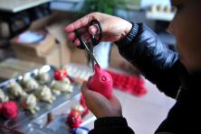 河南汝南县面塑大师赵卉:培养面塑传承人 做大面塑产业 河南汝南县面塑大师赵卉:培养面塑传承人 做大面塑产业