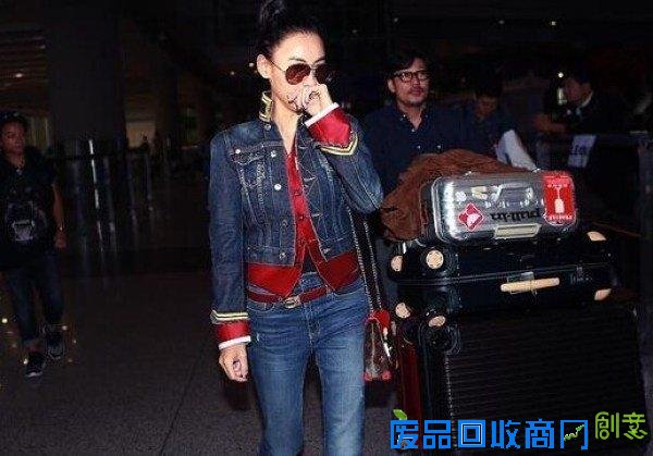 张柏芝祝福锋菲 张柏芝艳照门艳照合集盘点玉女自毁的女星