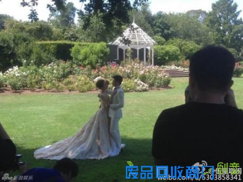 吴奇隆刘诗诗拍婚纱照曝光 婚礼时间或定3.10诗诗生日