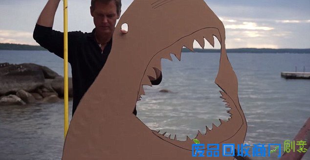 美艺术家自拍与动物剪纸绝美剪影