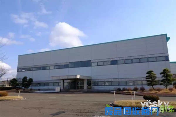 美女组装老法师调教 X-Pro2工厂诞生记