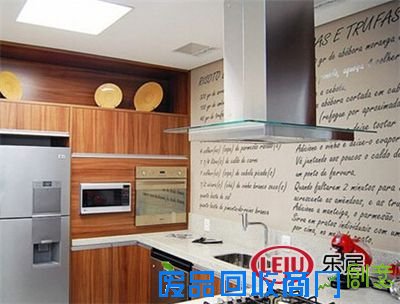 这些厨房背景墙设计真的好有创意啊！