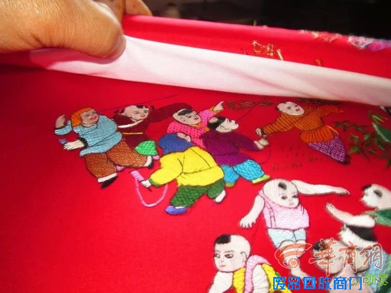 虎头鞋百子贺寿图 澄城刺绣绣出多彩世界