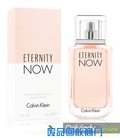 Calvin Klein真爱永恒女士香氛 30ml/¥430；50ml/¥550；100ml/¥730