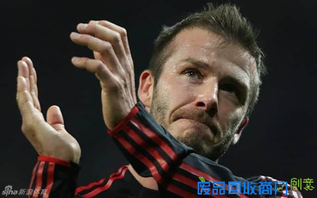 贝克汉姆40岁豪华生日，多图致敬世界上最会踢球的超级奶爸