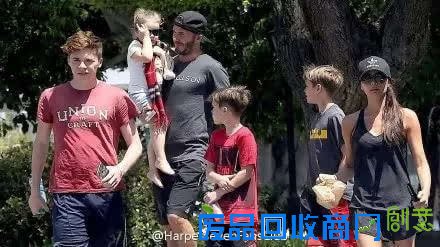 贝克汉姆40岁豪华生日，多图致敬世界上最会踢球的超级奶爸