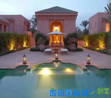 贝克汉姆40岁豪华生日，多图致敬世界上最会踢球的超级奶爸