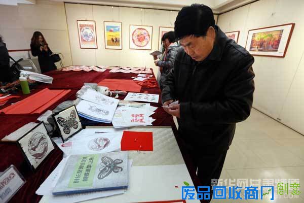 首届中国丝绸之路民间剪纸艺术精品展在24日在兰启幕