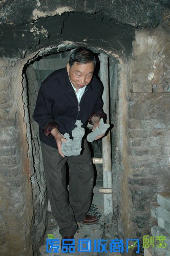 朱吕贵 一捏六十年