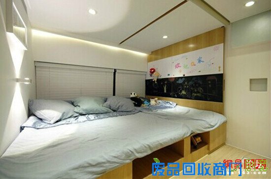 翻新改造:设计师要上天!12平老屋变出4室1厅