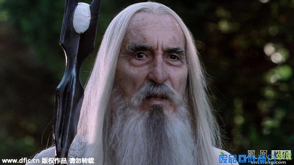 《指环王》演员克里斯托弗-李去世 旧照回顾